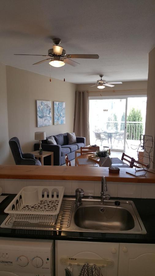 Regina Gardens 205 Block 7 Apartamento Paphos Exterior foto
